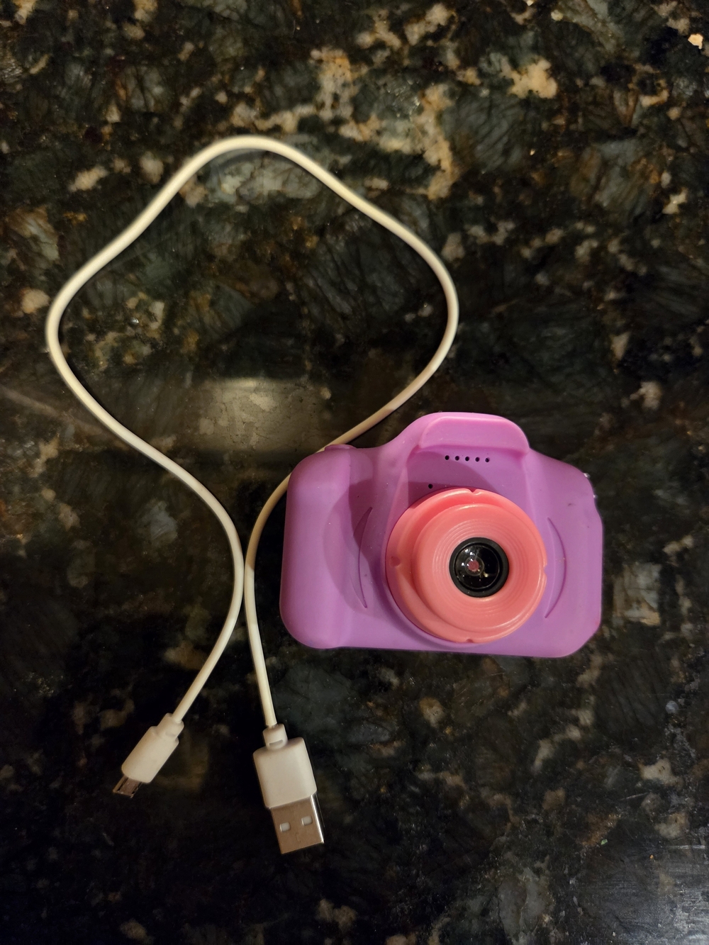 Kids Pink and Purple Digital Camera with USB Cable, SD card, Dual Lens, Silicone